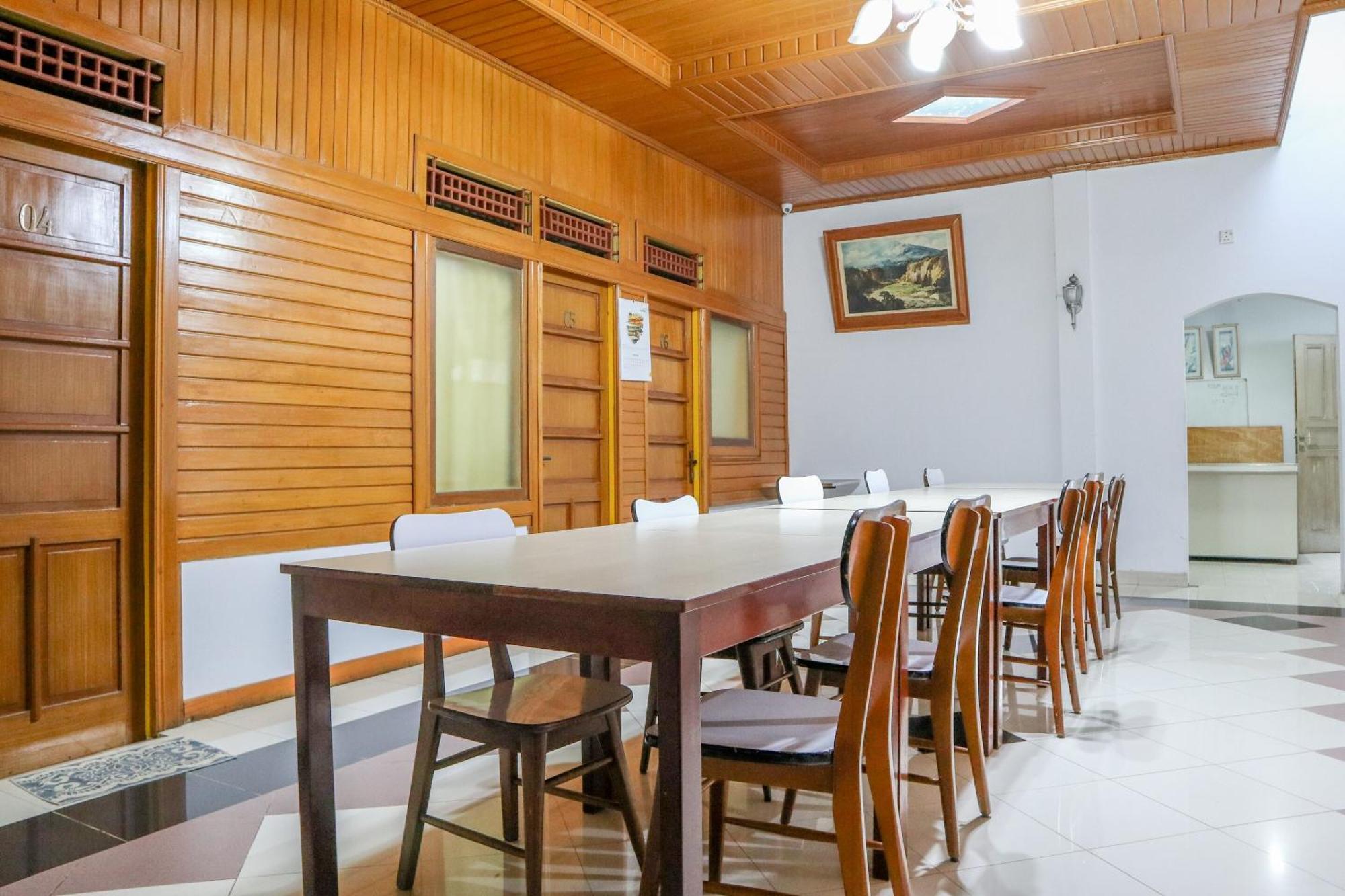 OYO 2052 Mutiara Residence Padang (Sumatra) Exterior foto
